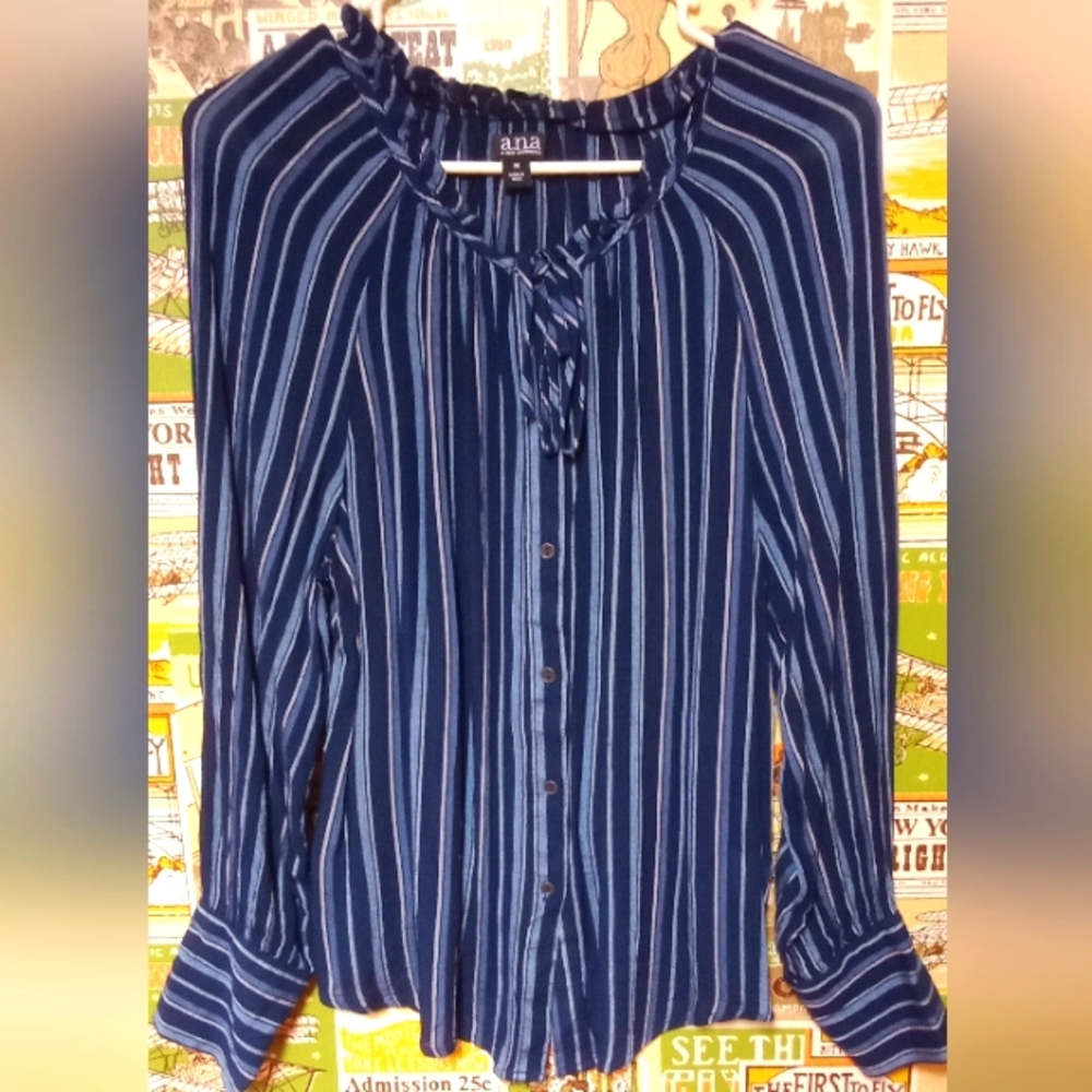 A.n.a women's top